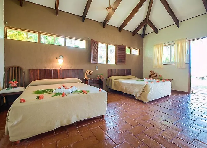 Iguanazul Hotel 3*