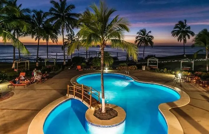 Hotel Iguanazul 3*
