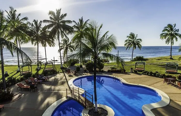 Hotel Iguanazul 3*